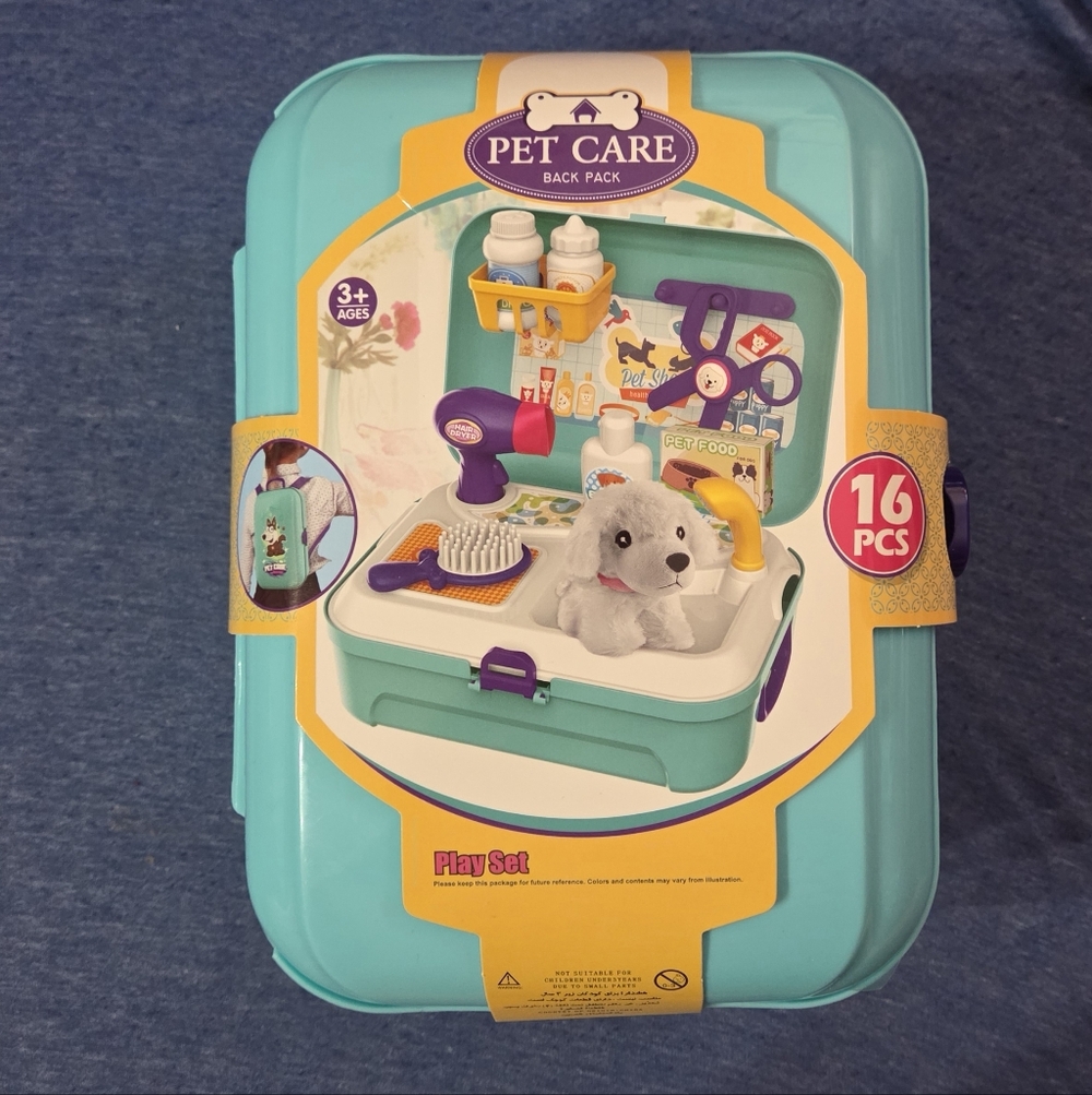 Pet Care Back Pack Playset